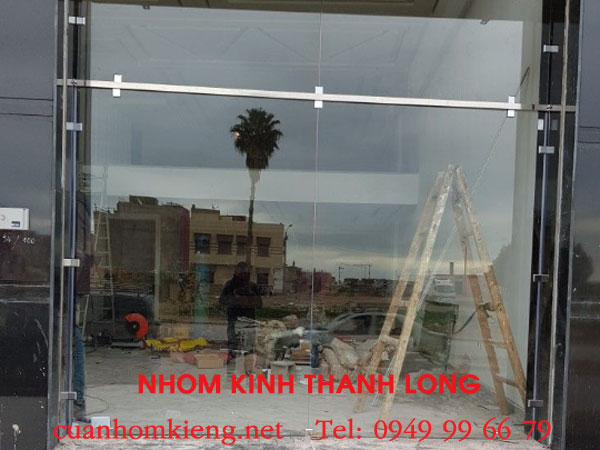 tho-sua-cua-kinh-tphcm